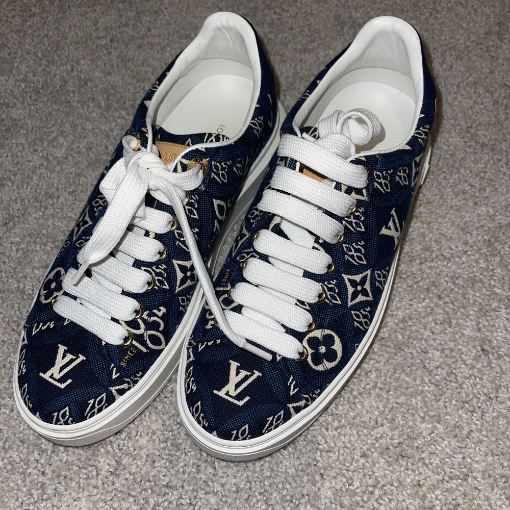 Louis Vuitton Sneakers